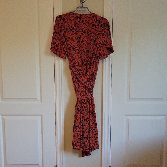 Halogen Red and Black Flutter Sleeve Mini Dress - Picture 3 of 6